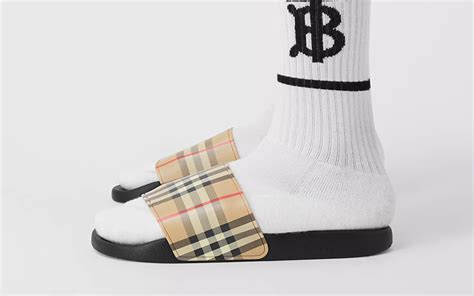 burberry house slippers.